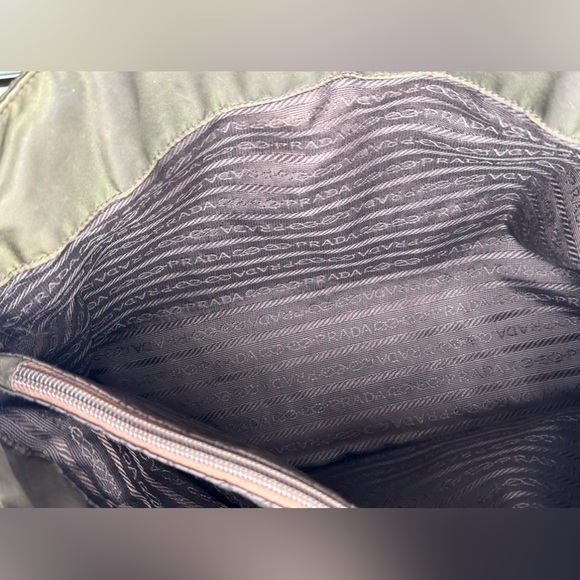 Prada - Authentic - Canvas Olive colored Shoulder /Tote Bag - Picture 15 of 16